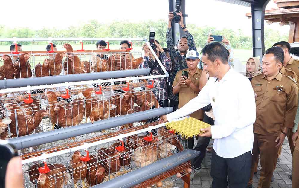 Program Gayatri untuk mengentaskan kemiskinan di Bojonegoro.