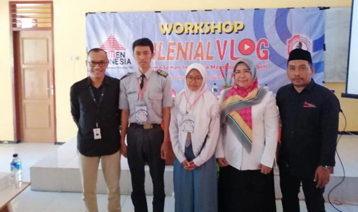 Gandeng Semen Indonesia, RPS Tuban Gelar Workshop Millenial Vlog
