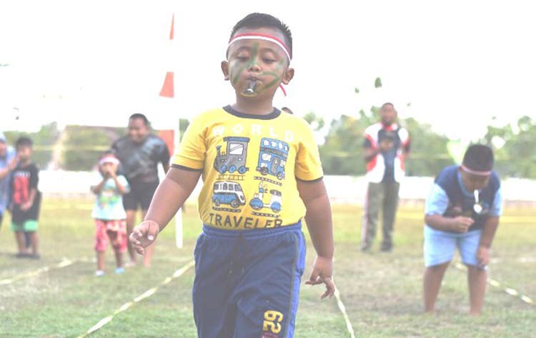 Kegiatan perlombaan yang bertajuk “Aku dan Bangsaku“ kali ini merupakan salah satu upaya pembelajaran kepada anak-anak dalam memaknai kemerdekaan.