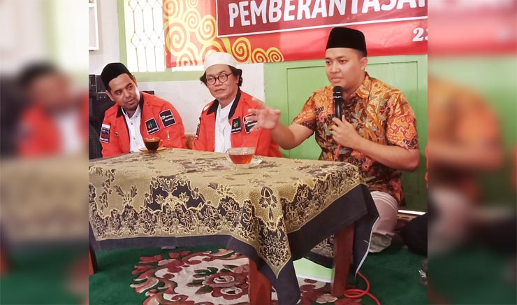 H. M. Rusdi Sutejo saat menyampaikan materi tentang bahaya narkoba.