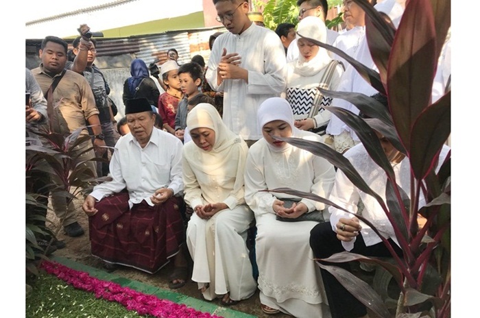 Khofifah Menang Mutlak di TPS Tempat Mencoblos