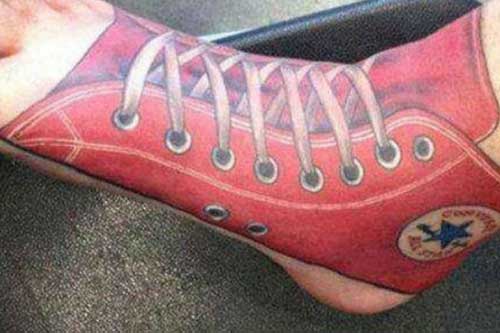 Ha ha ha... sepatu tak anti paku... foto: www.trend-chaser.com