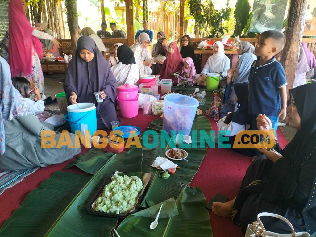 Gayengnya Halal Bihalal Kabama Malang di Kota Batu, Sajikan Makanan Khas Pulau Bawean