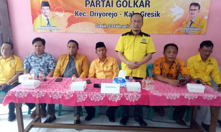 Ketua Golkar Gresik, Ahmad Nurhamim saat menyosialisasikan Pilbup dalam Muscamlub PK Golkar Driyorejo. foto: ist.
