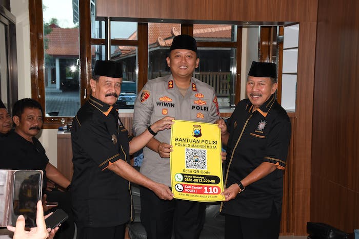 Kapolres Madiun Kota yang Baru Silaturahmi ke Padepokan PSHT