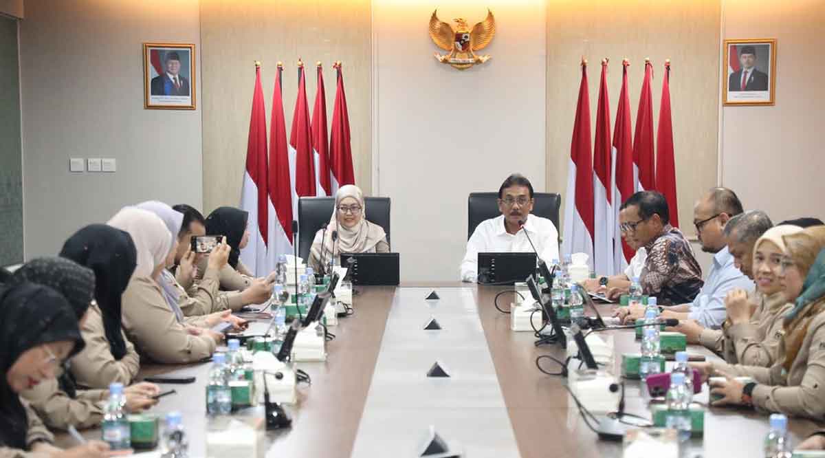 Jajaran Kementerian ATR/BPN saat menerima kunjungan dari Pemerintah Malaysia.
