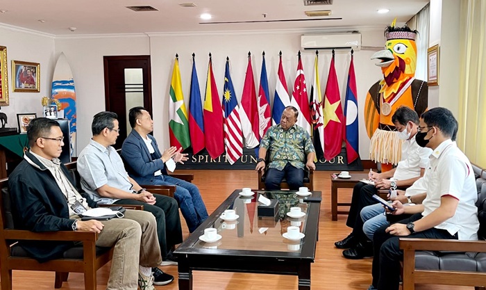 Telkom Indonesia dan KONI saat melakukan pertemuan.
