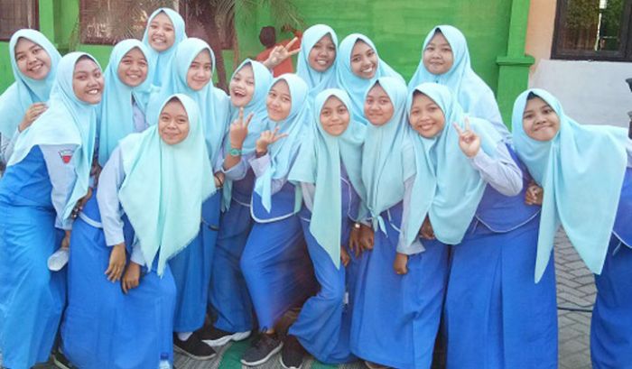 Biaya Pendidikan Mahal, SMAN Mojosari Gratiskan Biaya Pendidikan Personal Biaya Pendidikan Mahal, SMAN Mojosari Gratiskan Biaya Pendidikan Personal