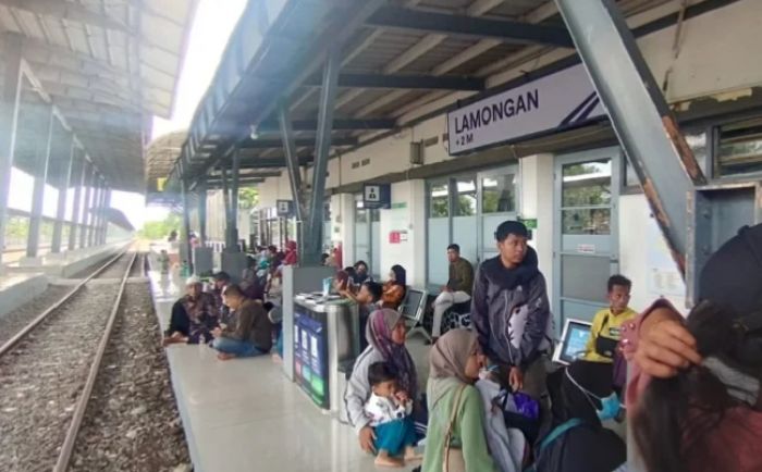 Libur Iduladha 2026, Penumpang Kereta di Stasiun Lamongan Diproyeksi Tembus 4.371 Orang