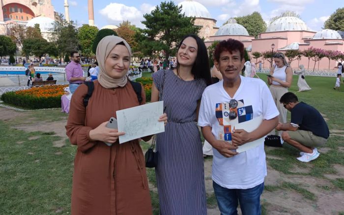 Tiga Hari di Turki, Pelukis Sket Hamid Nabhan Jadikan Tempat Peninggalan Bersejarah sebagai Obyek Tiga Hari di Turki, Pelukis Sket Hamid Nabhan Jadikan Tempat Peninggalan Bersejarah sebagai Obyek