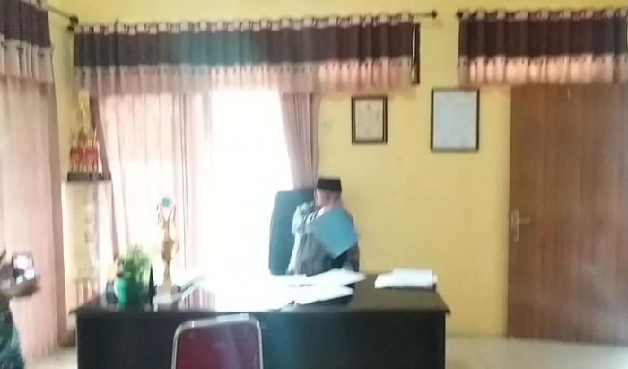 Sidak, Komisi A DPRD Bangkalan Dapati Kantor Kecamatan Burnih Kosong Melompong