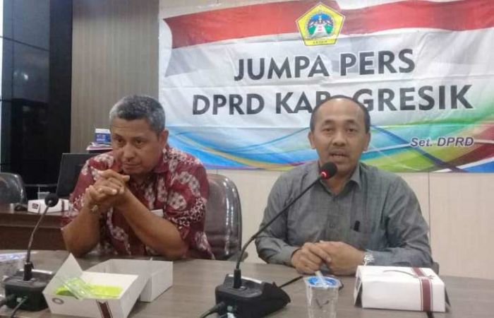DPRD Gresik Ungkap Kesalahan Data Angka Kemiskinan DPRD Gresik Ungkap Kesalahan Data Angka Kemiskinan