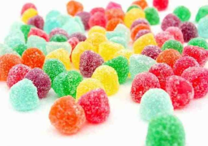 Cara Membuat Permen Jelly untuk Kue Lebaran Cara Membuat Permen Jelly untuk Kue Lebaran