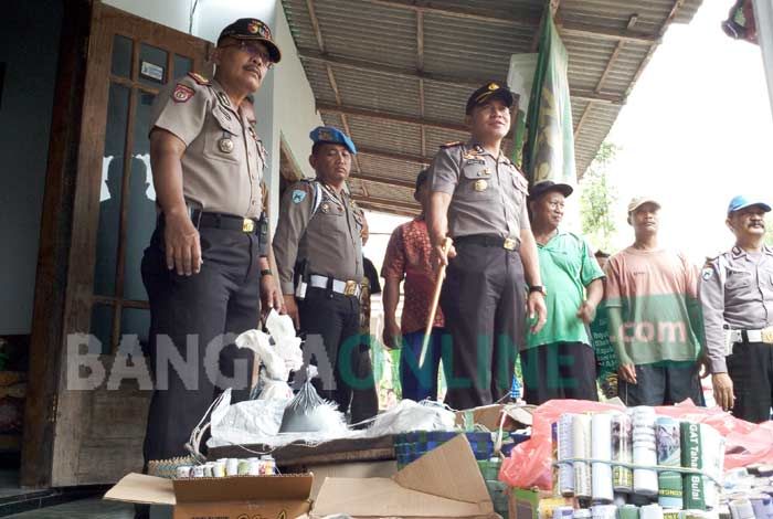 Kapolres Jombang Gerebek Produsen Mercon di Dua Lokasi, Puluhan Kilo Bahan Peledak Disita