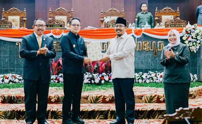 DPRD Jatim Setujui LKPJ Gubernur Akhir Tahun Anggaran 2023, Adhy Karyono Beberkan Target Kinerja DPRD Jatim Setujui LKPJ Gubernur Akhir Tahun Anggaran 2023, Adhy Karyono Beberkan Target Kinerja