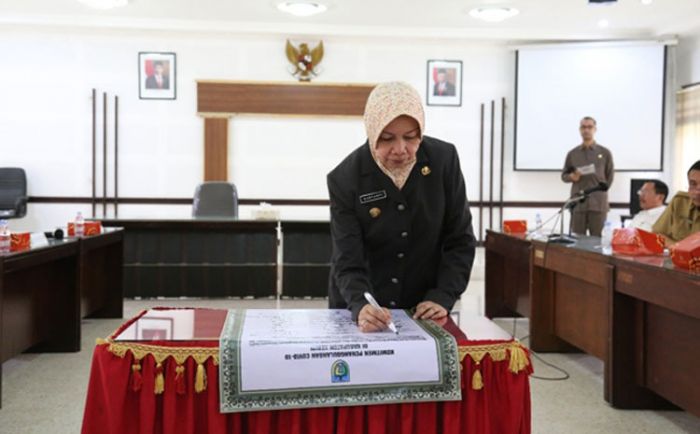 Komitmen Bersama Tanggulangi Covid-19 di Kabupaten Kediri Komitmen Bersama Tanggulangi Covid-19 di Kabupaten Kediri