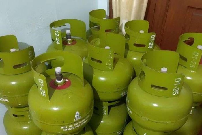 Cuaca Buruk Sebabkan Distribusi BBM ke Bawean Gresik Terganggu, LPG 3Kg Tembus Rp55 Ribu