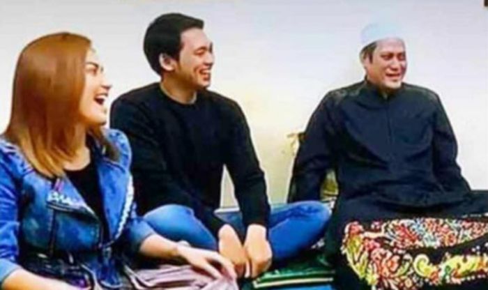 Irma Darmawangsa Minta Gus Anom Meruwat Irfan Sebaztian Irma Darmawangsa Minta Gus Anom Meruwat Irfan Sebaztian