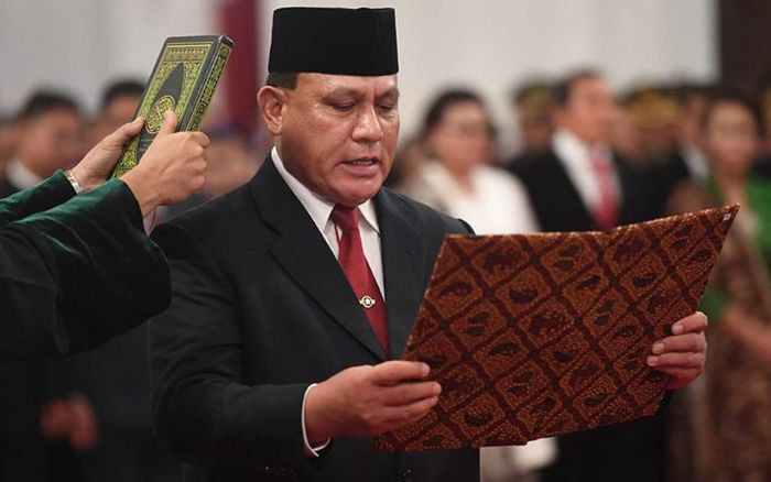 Eks Pimpinan KPK Desak Firli Bahuri Mundur dari Jabatannya Eks Pimpinan KPK Desak Firli Bahuri Mundur dari Jabatannya