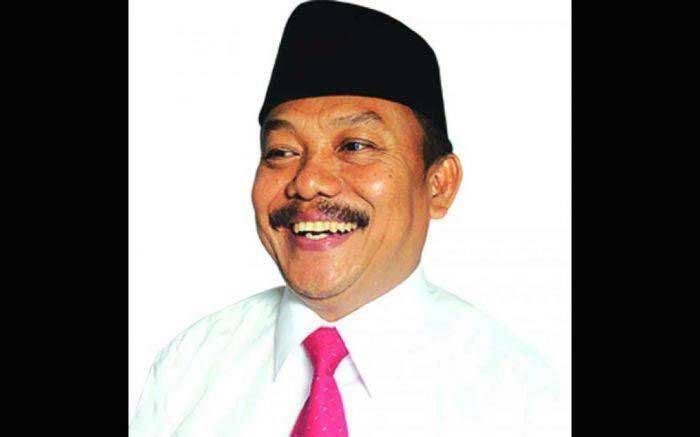 Kebiasaan Baik KH Hasyim Muzadi (13): Dituding Berpolitik, Tapi Banyak Bangun Gedung Monumental NU Kebiasaan Baik KH Hasyim Muzadi (13): Dituding Berpolitik, Tapi Banyak Bangun Gedung Monumental NU