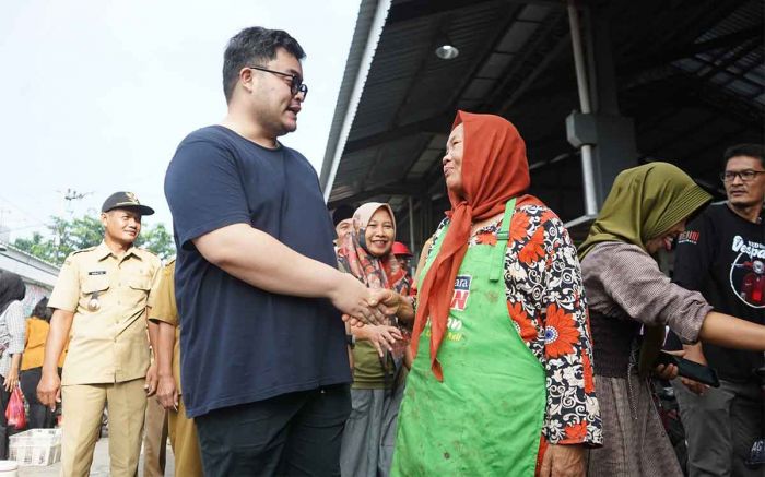 Dhito Ajak Masyarakat Sukseskan Pembangunan Infrastruktur di Kabupaten Kediri Dhito Ajak Masyarakat Sukseskan Pembangunan Infrastruktur di Kabupaten Kediri