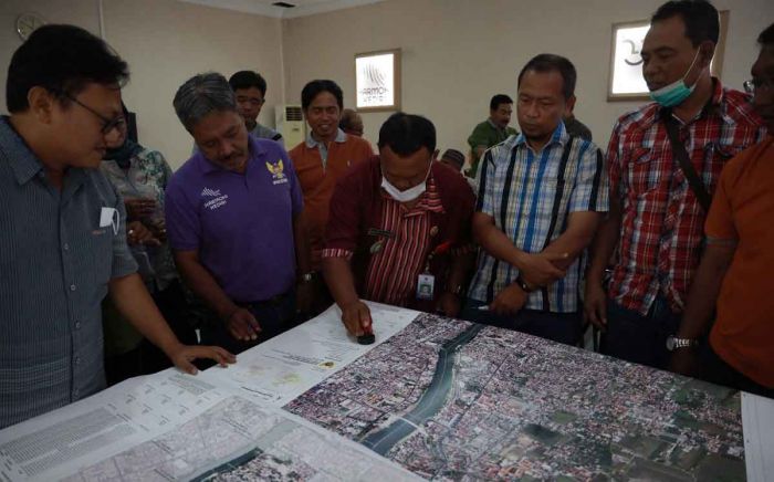 Sepakati Batas Wilayah, Pemkot Kediri Gelar Penandatanganan Berita Acara Bersama Lurah Sepakati Batas Wilayah, Pemkot Kediri Gelar Penandatanganan Berita Acara Bersama Lurah