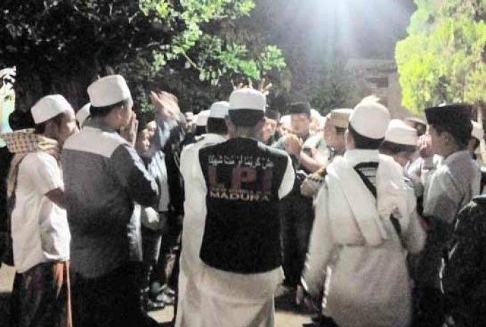 Gerakan Ummat Islam Pamekasan (GUIP) Kirim Massa ke Jakarta Gerakan Ummat Islam Pamekasan (GUIP) Kirim Massa ke Jakarta