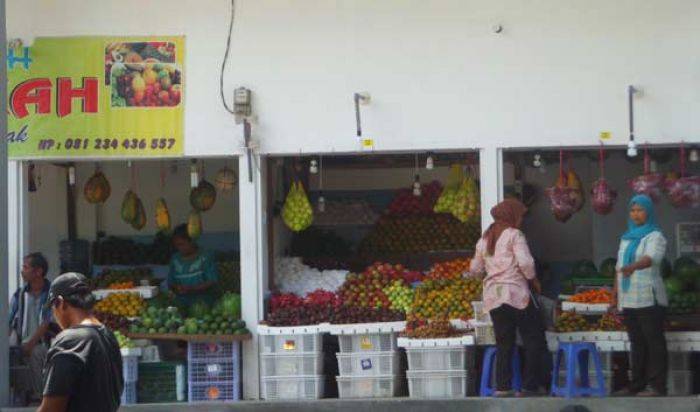 Pasar Tradisional Ngemplak Tulungagung Diresmikan, Bupati Jamin Kenyamanan Pedagang dan Pembeli Pasar Tradisional Ngemplak Tulungagung Diresmikan, Bupati Jamin Kenyamanan Pedagang dan Pembeli