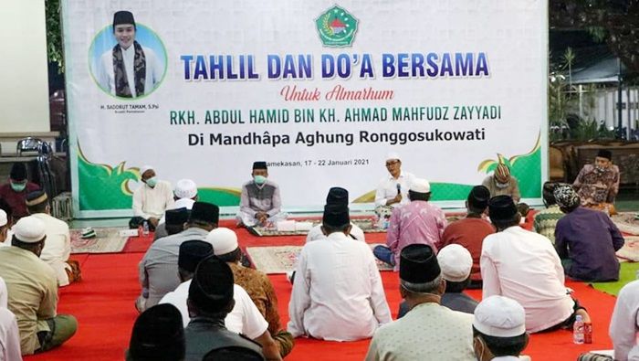 Pemkab Pamekasan Gelar Tahlil dan Doa Bersama Atas wafatnya RKH Abdul Hamid Pemkab Pamekasan Gelar Tahlil dan Doa Bersama Atas wafatnya RKH Abdul Hamid