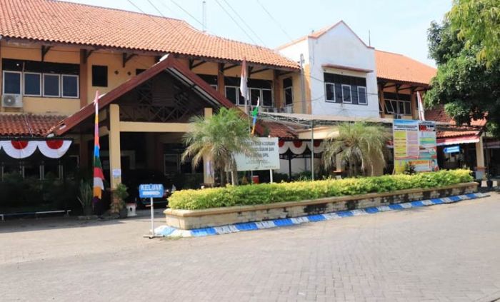 Kantor Tutup Pasca Ada yang Positif Covid-19, Dispendukcapil Kota Pasuruan Tetap Buka Layanan Online Kantor Tutup Pasca Ada yang Positif Covid-19, Dispendukcapil Kota Pasuruan Tetap Buka Layanan Online