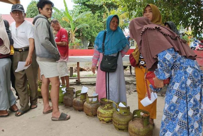 Lampaui HET! Harga LPG 3 Kg di Palangkaraya Capai Rp40 Ribu Lampaui HET! Harga LPG 3 Kg di Palangkaraya Capai Rp40 Ribu
