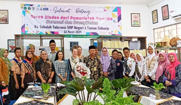 SMPN 1 Taman Sidoarjo Terima Kunjungan USAID