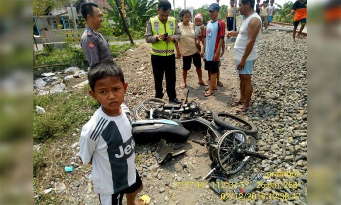 Tertabrak Kereta, Siswi SMA di Sidoarjo Tewas