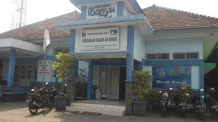 Pelayanan PDAM Kota Batu terus Dikeluhkan, Giliran Perum Wastu Asri yang Distribusi Airnya Tersendat Pelayanan PDAM Kota Batu terus Dikeluhkan, Giliran Perum Wastu Asri yang Distribusi Airnya Tersendat