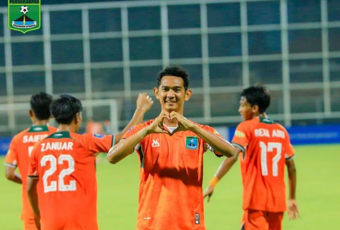 Bungkam PSM Madiun dengan Skor 5-0, Persekabpas Puncaki Klasmen Grup B Liga Nusantara Bungkam PSM Madiun dengan Skor 5-0, Persekabpas Puncaki Klasmen Grup B Liga Nusantara