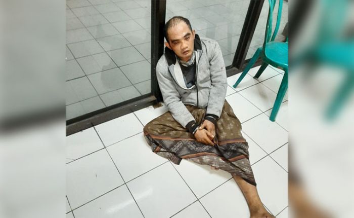 Maling Kotak Amal di Gedangan Sidoarjo Tertangkap Warga, Dihajar hingga Babak Belur Maling Kotak Amal di Gedangan Sidoarjo Tertangkap Warga, Dihajar hingga Babak Belur