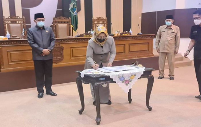 Raperda Perubahan Pemdes Resmi Disahkan, Ketua Pansus I DPRD Pasuruan: Bersifat Tambahan Regulasi Raperda Perubahan Pemdes Resmi Disahkan, Ketua Pansus I DPRD Pasuruan: Bersifat Tambahan Regulasi