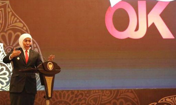 Gubernur Khofifah Minta OJK Lindungi Masyarakat dari Penipuan Investasi dan Fintek Ilegal Gubernur Khofifah Minta OJK Lindungi Masyarakat dari Penipuan Investasi dan Fintek Ilegal