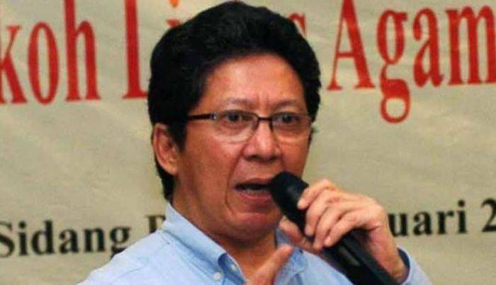 Budiarto Shambazy Keluar, Tim Sembilan Tetap Jalan Budiarto Shambazy Keluar, Tim Sembilan Tetap Jalan