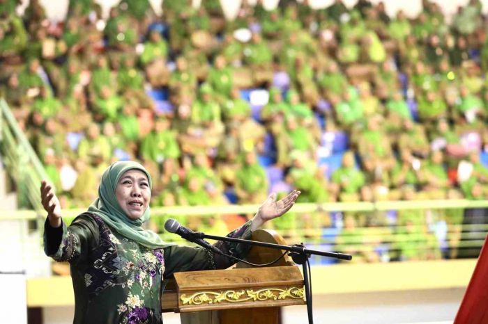Luar Biasa! Survei Indikator: 92,7% Warga Jatim Sukai Khofifah, Elektabilitasnya Capai 61,2% Luar Biasa! Survei Indikator: 92,7% Warga Jatim Sukai Khofifah, Elektabilitasnya Capai 61,2%