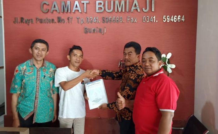 Usai Serahkan Proposal Pemekaran Desa Tulungrejo, Pokja Minta Audiensi dengan Dewan Usai Serahkan Proposal Pemekaran Desa Tulungrejo, Pokja Minta Audiensi dengan Dewan