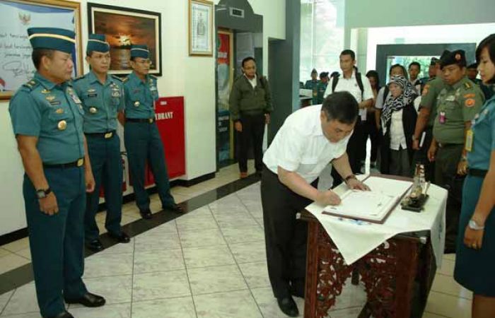 Kasarmatim Menerima Kunjungan Tim Wasrik BPK RI