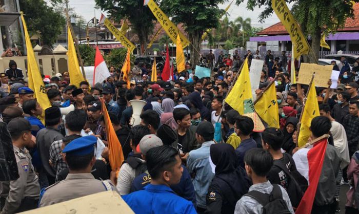 Ratusan Mahasiswa PMII Jember Gelar Aksi Turun Jalan Kembali Tuntut GTRA