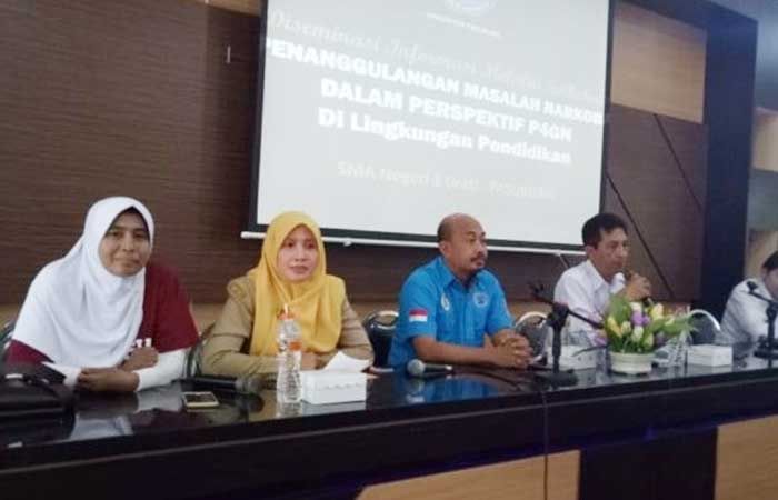 Putus Mata Rantai Narkoba di Sekolah, BNN Pasuruan Gelar Sosialisasi di SMAN Grati Putus Mata Rantai Narkoba di Sekolah, BNN Pasuruan Gelar Sosialisasi di SMAN Grati