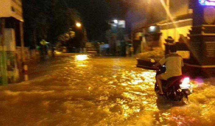 Banjir Sampang Telan Korban Jiwa, Seorang Siswa SMP Terseret Arus Banjir Sampang Telan Korban Jiwa, Seorang Siswa SMP Terseret Arus