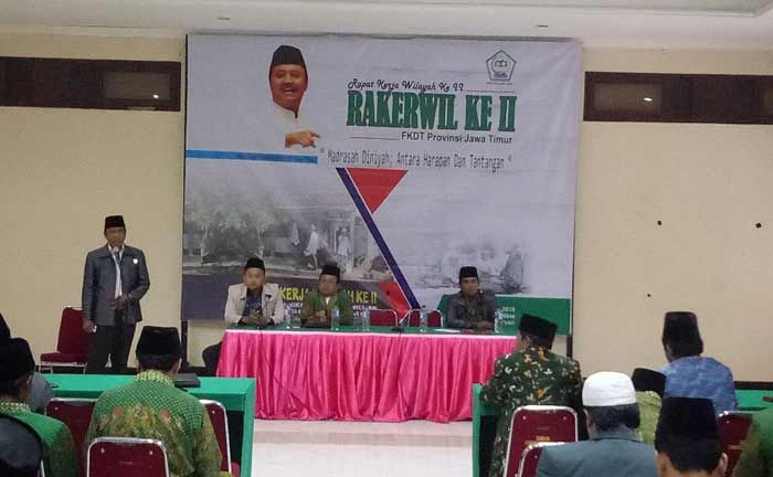 FKDT Jatim Dukung Gus Ipul-Puti FKDT Jatim Dukung Gus Ipul-Puti