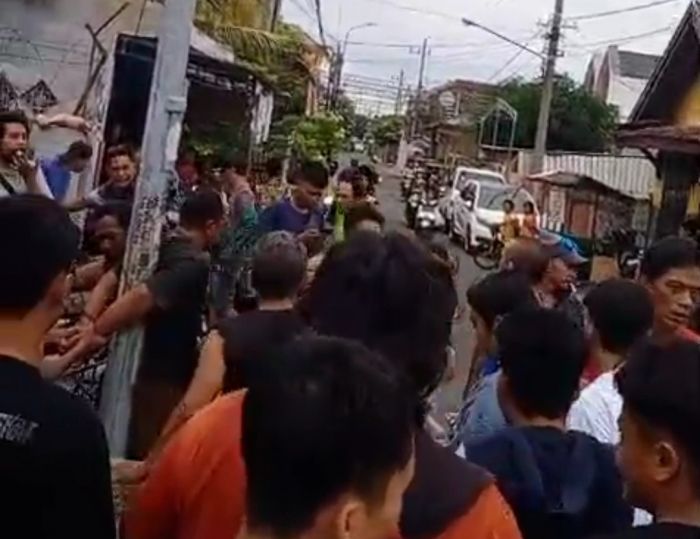 Pria Paruh Baya Tertangkap Warga Lemahputro Sidoarjo Curi Motor