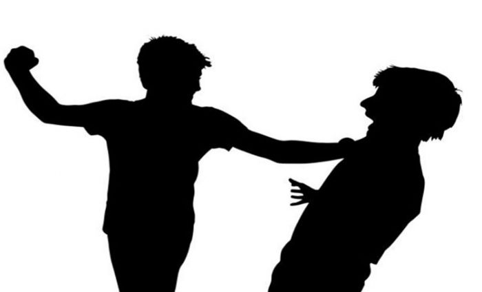 Diduga Lakukan Penganiayaan, Oknum Kades di Bangkalan Dilaporkan ke Polisi Diduga Lakukan Penganiayaan, Oknum Kades di Bangkalan Dilaporkan ke Polisi