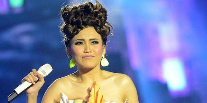 Ini Kegiatan Ayu Ting Ting Saat Temani Shaheer di India Ini Kegiatan Ayu Ting Ting Saat Temani Shaheer di India