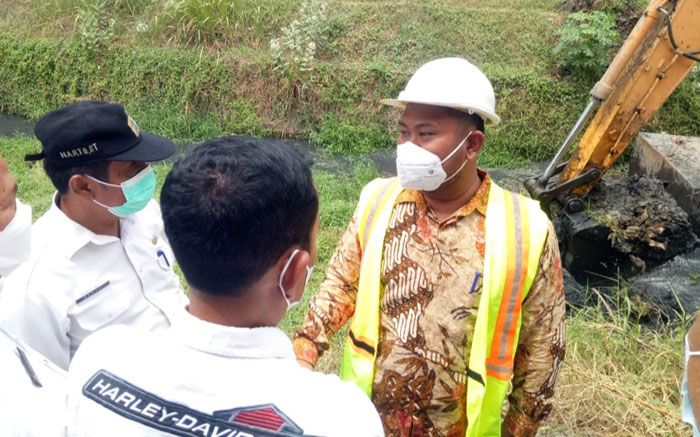 Cegah Banjir, Bupati Gresik Gandeng Perusahaan di Driyorejo Normalisasi Kali Avour Cegah Banjir, Bupati Gresik Gandeng Perusahaan di Driyorejo Normalisasi Kali Avour